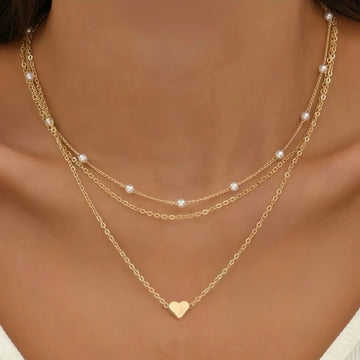 Élégance - collection of delicate and refined necklaces